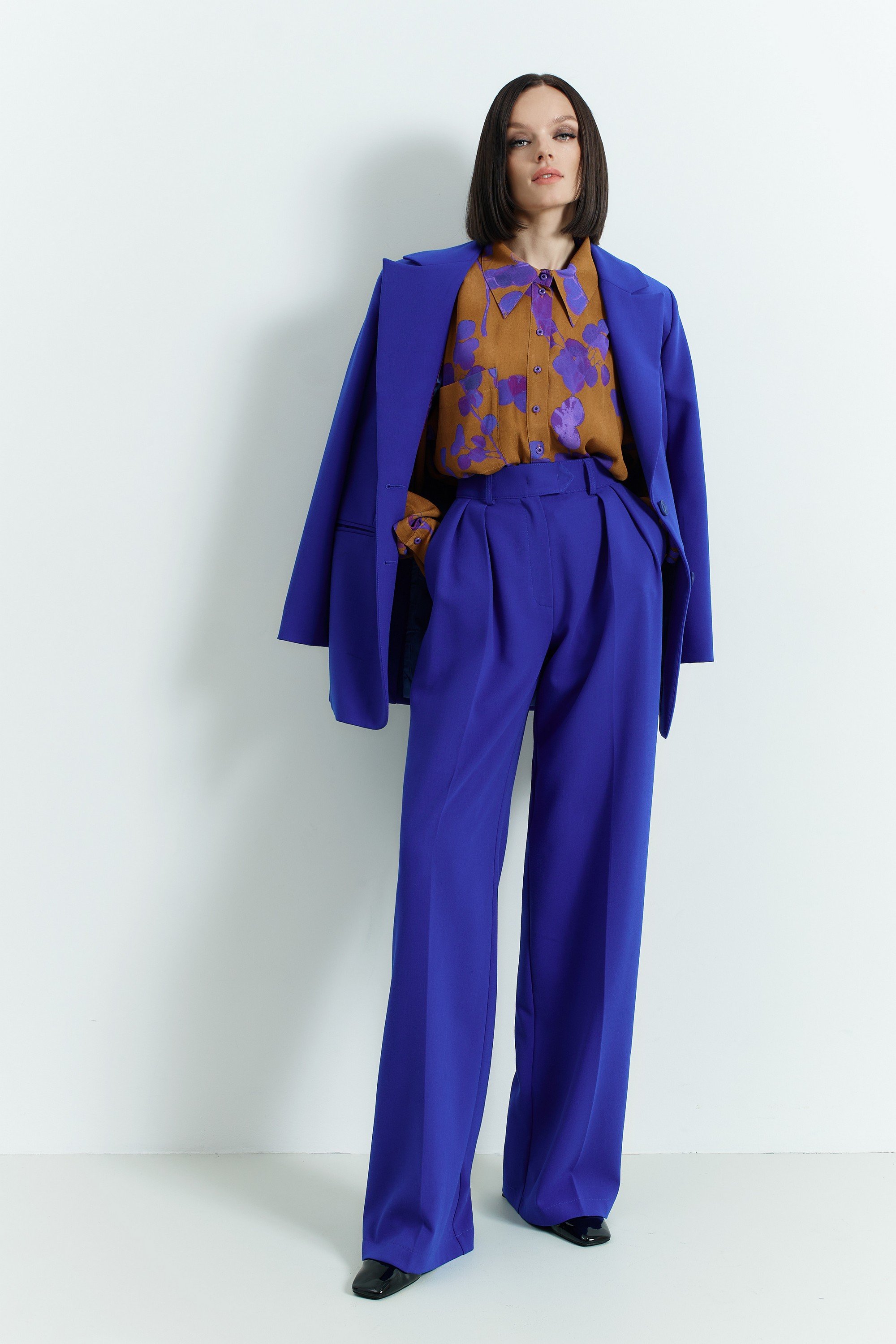 A2438/4, A2440/3, A2440/6